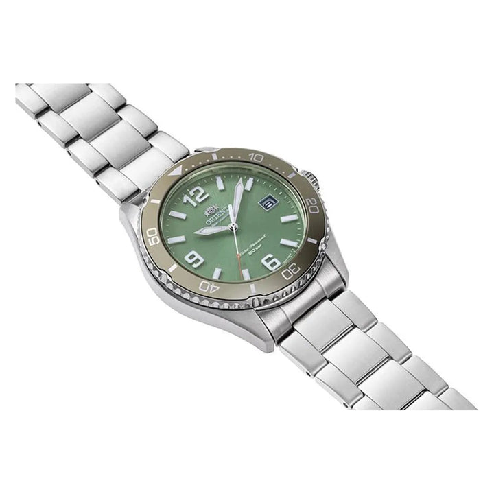 Orient Mako 40 Solar Powered RA-WJ0001E10B Mens Watch - Orient Mako 40 Solar Powered RA-WJ0001E10B Mens Watch - View 2