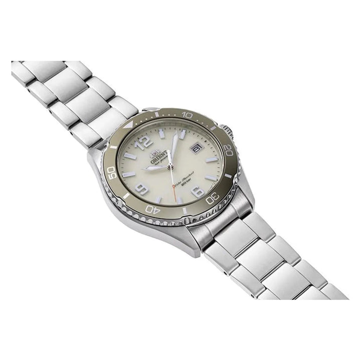 Orient Mako 40 Solar Powered RA-WJ0003S10B Mens Watch - Orient Mako 40 Solar Powered RA-WJ0003S10B Mens Watch - View 2
